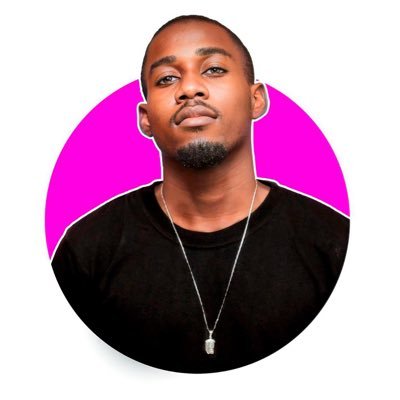 Fotógrafo | Videomaker | Designer Gráfico Transformando ideias em imagens incríveis. Confira meu portfólio abaixo e vamos criar juntos!