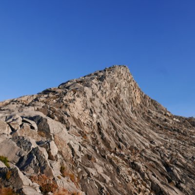 日本百名山コンプリート。プロフ写真はコタキナバル。現在二百名山、三百名山をのんびりと。海外登山を目的にトレラン始めたら里山トレランが増え 登山が減りました。食べ歩きも大好き。