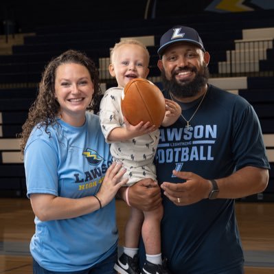 Head Football Coach—Lawson Lightning—Husband to Erin—Father to Brian Jr—Christian—Denison, TX—  2 Timothy 1:7—TXSTFB Alum—🏈🐝🏆🏆🏆🏆🏆