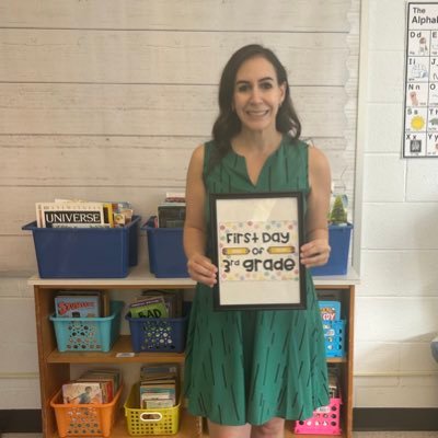 3rd grade AAP teacher @ Beech Tree ES, Fairfax County Public Schools. Region 2 Most Outstanding ES Teacher 17-18. Scholastic Teacher Advisor. R.E.A.D. Board.