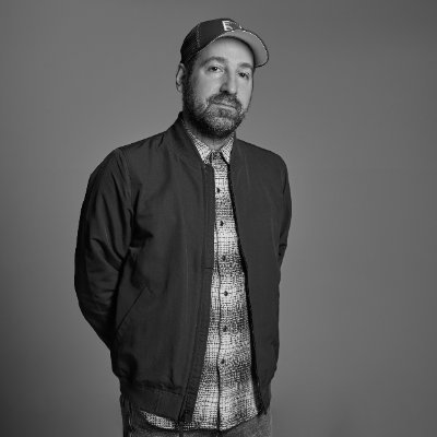 Fotógrafo y realizador de vídeo.
Locos por el arte en DESATADOS, @Desatados1
@radio3_rne
@Radio3Extra
