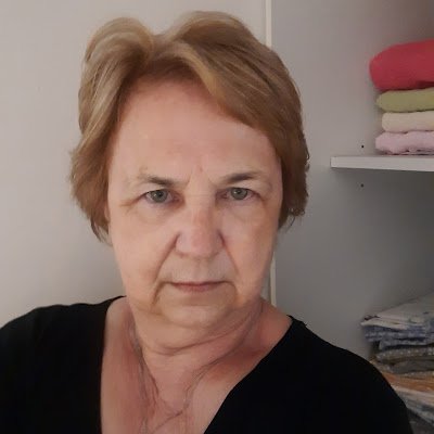 hanna90698's profile picture. 