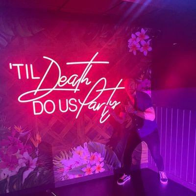 SeanEdwards1984's profile picture. 