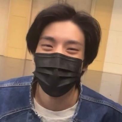 Levinternite's profile picture. Free bub, DM for whereabouts.