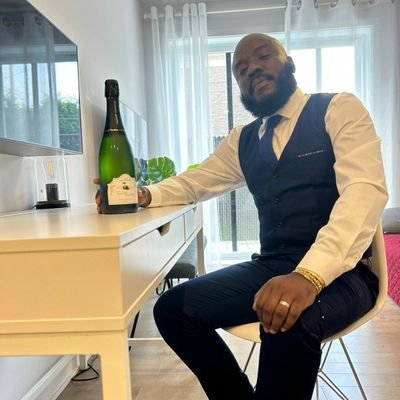 LouisJimmy's profile picture. Part time BI Analyst & Developer, full time -gran manjè-