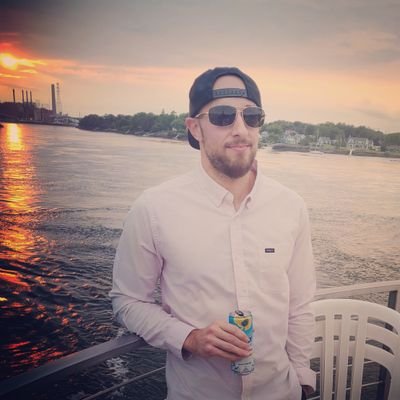 Eric_TkV's profile picture. Suhdud