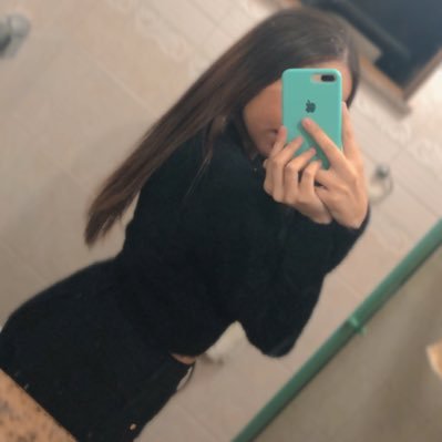 stevianellaa's profile picture. 