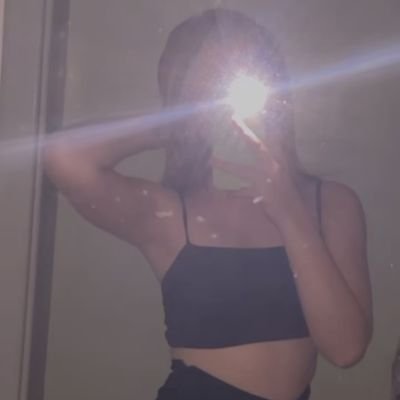 Analivia467's profile picture. bi