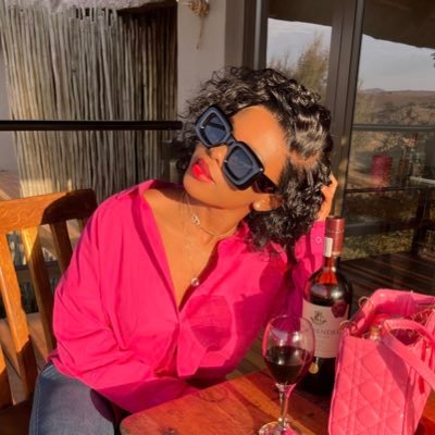 dinki_July's profile picture. insta handle: @nogemasedi_