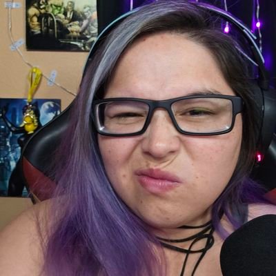 Adept Streamer on twitch!Just doing my thing. I communicate with memes and gifs!
Send hugs cause my clumsy ass gets injured and addicted to mangas/manhuas!