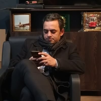 Yeni Yol TBMM Grup Amiri - ESAM Yönetim Kurulu Üyesi - Saadet Partisi Politika Kurulları Genel Koordinatörü - Terörizm ve Güvenlik Stratejileri Uzmanı