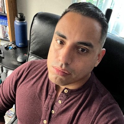 ErnestoReyes80's profile picture. 