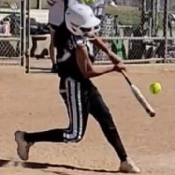 C/O 2028 DVMS 🥎🏀🏐🥇⚽️ Pitcher/Outfield multiple sport athlete
 @BlueSoxFastpitch