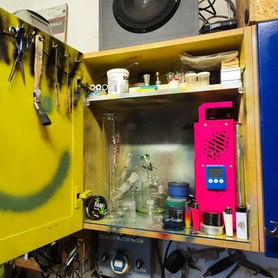 Luuuuuuuuutz's profile picture. 420, #NoCDUCSU, #NoAfD, #NoFDP