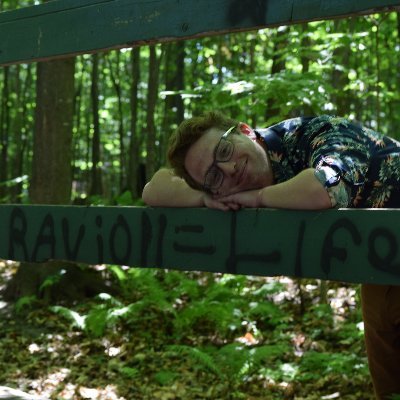 elijahmckeown's profile picture. fan of world-renowned music group LFO