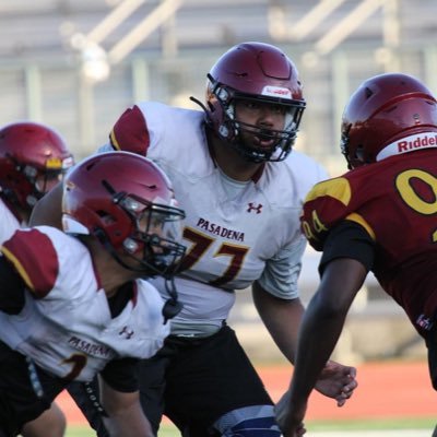 PCC Football #77 6’5 320 OL https://t.co/fxbOzQwouN