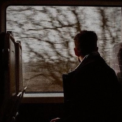 Hamad98ll's profile picture. ما دلني أحد علي، أنا الدليل