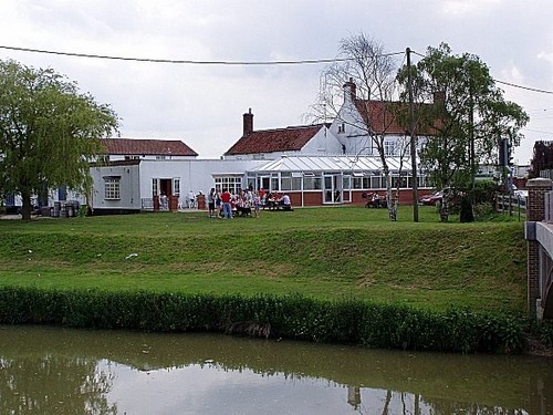 Family Pub at Fiskerton near Lincoln