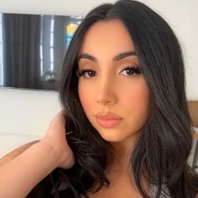 celesteannice's profile picture. 24