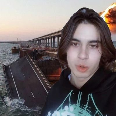 zxccrewr's profile picture. 