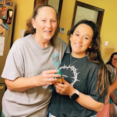 ReedLaura0901's profile picture. john 3:16 🤍✝️  rip momma❤️‍🩹