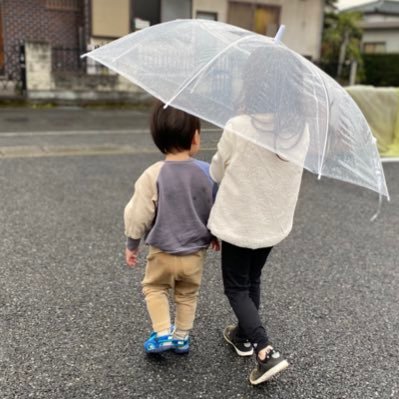 2人の親として幸せな生活を送ると決意したシングルファザー(°▽°)元妻は他に好きな人が出来て浮気…子供のことはどうでもいいと離婚。愛する我が子達との日常を残そうと思い、下手ですが思い出を絵日記で毎日投稿することにしました！完全ノンフィクションのなんでもないような話ばかりですが、よろしくお願いします🙇‍♂️