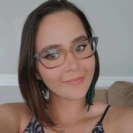 Steph_Roiz's profile picture. 🌺