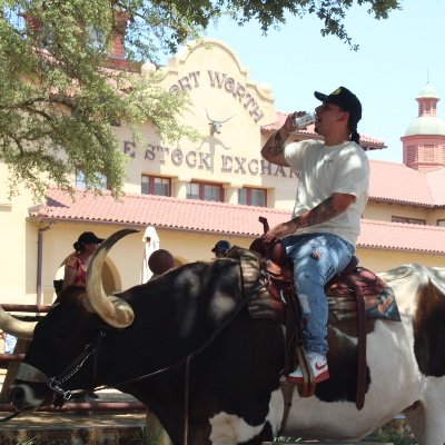 ItBeLik34589894's profile picture. 