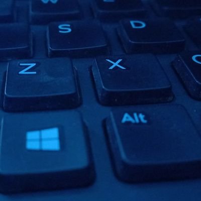 iamcodingbug's profile picture. 