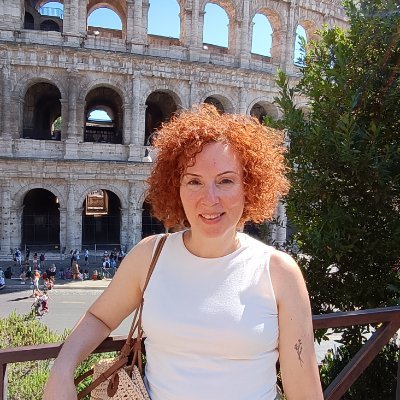 Jana_msaba's profile picture. Traductora EN-ES/CA, correctora y maestra. 
Educación | Literatura infantil y juvenil.
Socia de Asetrad y de APTIC