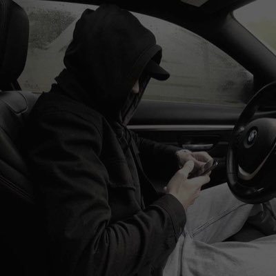 F7iixz's profile picture. "كُل ساقيّ سيُسقى بما سقىّ ولا يَظلم ربُك أحدا."🖤