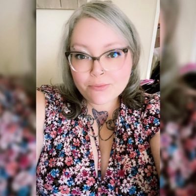 MapleSugarXOs's profile picture. Just a girl named Kat