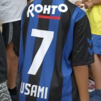 常勤看護師。家族でガンバサポ😆ゴール裏🙌宇佐美大好き長男(2026🐬)は、勉強とガンバを両立できるのか。どっちも楽しめますように。通訳小野さん推し🥰今シーズン、アウェイは自粛DAZNで😭次男は今年から公文を開始。2029も?!