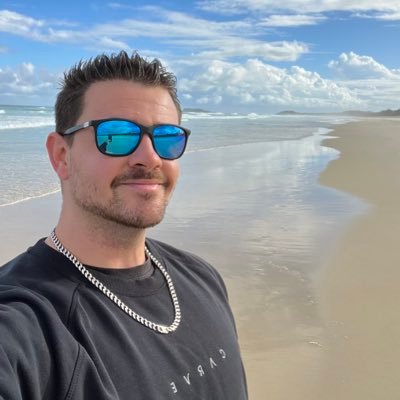 small streamer, playing all sorts of games! jump in chat and say hi….