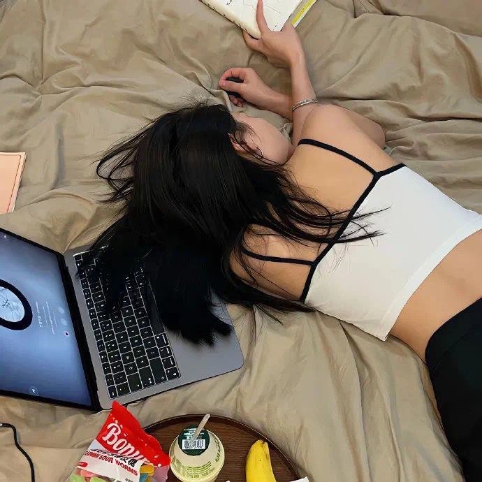 leendee9257's profile picture. 