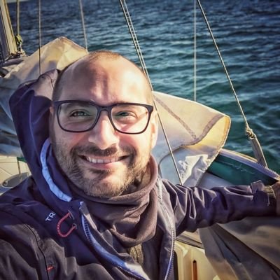 Entre dos bárbaros y cantidad de piratas griegos...