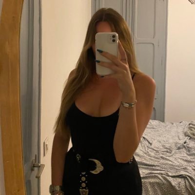 Emmalb1507's profile picture. 