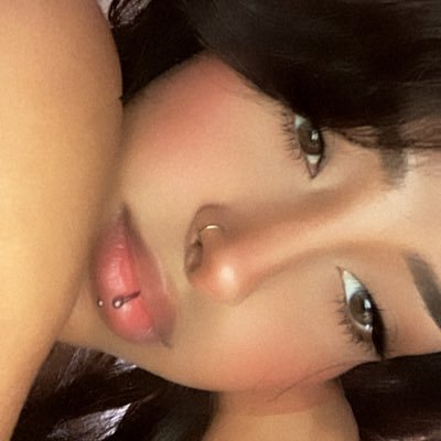 WhosProblems's profile picture. you are the eyes of the world 👁️🪬💘