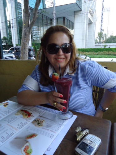 isiscre's profile picture. 