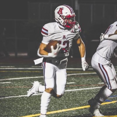 | rb | | 2024 | | gpa-3.61 | |arrowhead high school | | 6’0 185 |