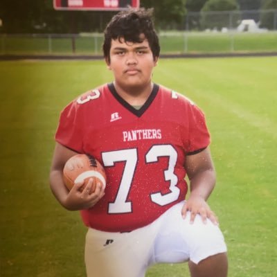 #70 • C/O 2025 • C/OG/OT • 6'0 287 lbs • North Johnston hs (NC) • 3.5 GPA