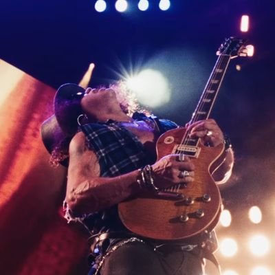 @Slash Fanpage | Based in Scotland 🏴 | SMKC, Guns, Snakepit, VR - Just Slash! | 🎩🤘Rnfnr 🤘🎩 | DM for removals :)