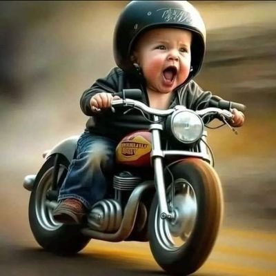Black Country lad.🏴🏴🏴
Family values.Old school nostalgia.Bikes🏍.Football 🐺.Boxing. music.The odd ///.