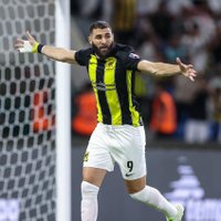 عدنان المنتصر بطل الدوري الاستثنائي💛🖤✌️ (@dnnlmntr1) 's Twitter Profile