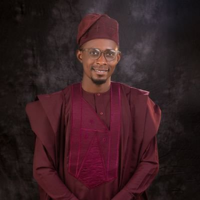 Oredvibe's profile picture. Diplomatic Historian. Peace Ambassador. Journalist. Husband.