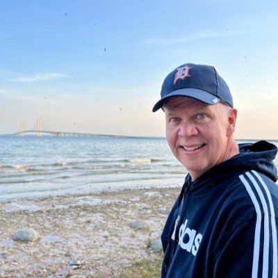 Conservative, Christian, married, enjoying life! Looking for the blessed hope and glorious appearing of our great God and Savior Jesus Christ. Titus 2.13