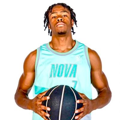Basketball Player | 6’6 | YouTube: https://t.co/4jwuYMuWq3