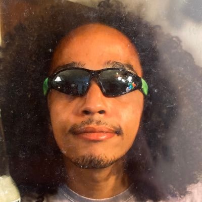 Jojo_Bailey81's profile picture. Bad to the boner