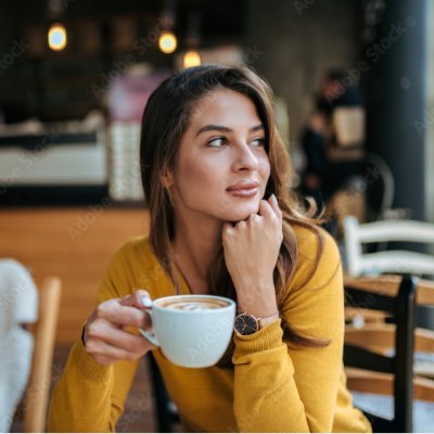 LottieReviews's profile picture. Hi, I'm Lottie, a voice-over artist, content creator and book lover based in Melbourne. xox