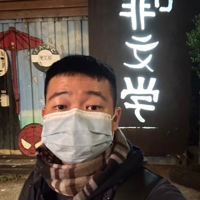 emmanuely_kh's profile picture. 